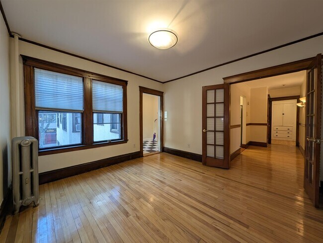 Photo - 7 Story St Unit 3