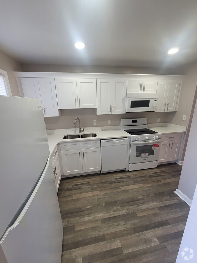 Building Photo - Hartwell Cove Apartments