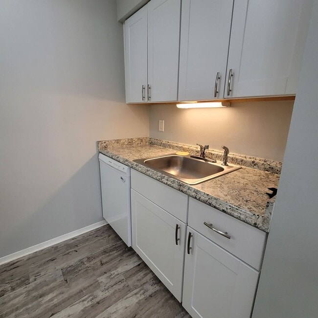 Photo - Toledo Largest Senior Luxury Apartments