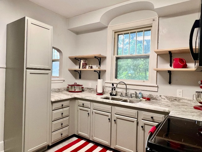 Photo - 511 Bowling St