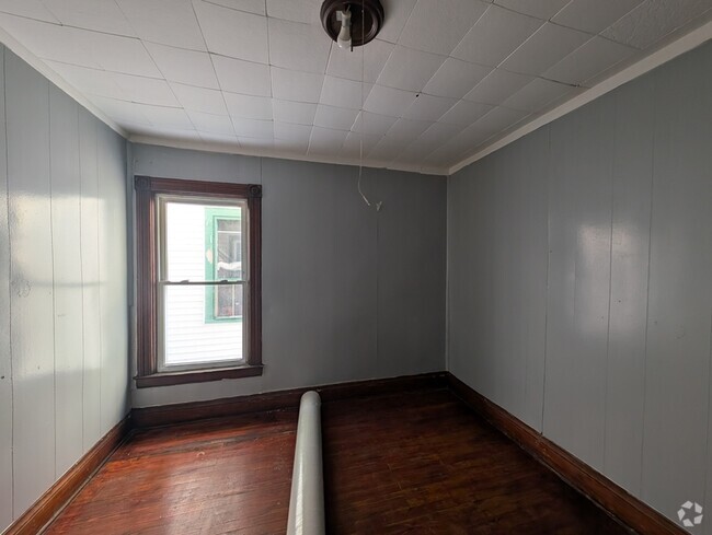 Building Photo - 497 Woodlawn Ave Unit #2 Rental