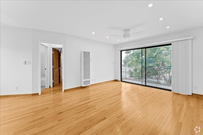 Building Photo - 1701 Washington Way Unit 06 Rental