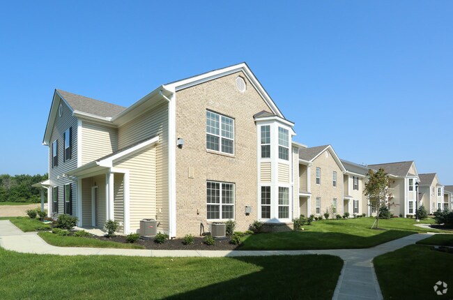 Avery Brooke Apartments