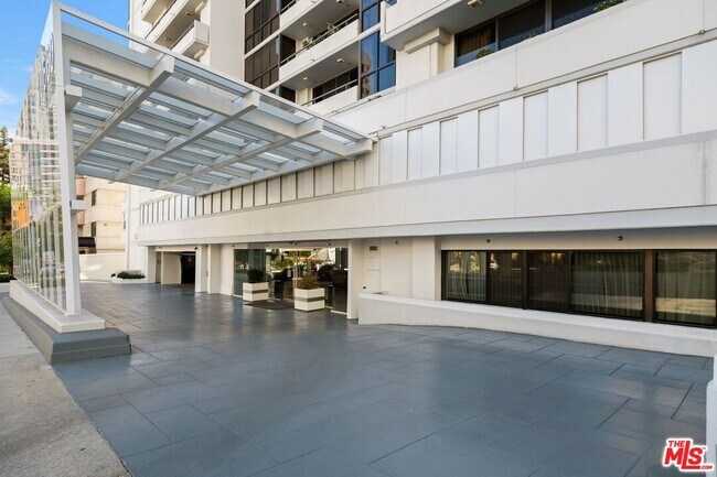 10660 Wilshire Blvd Unit 101