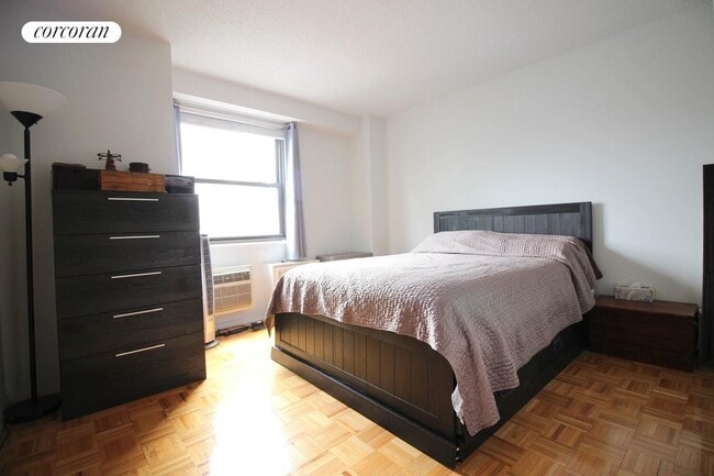 Photo - 401 Second Avenue 22E