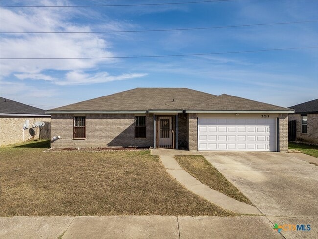 3211 Tom Lockett Dr
