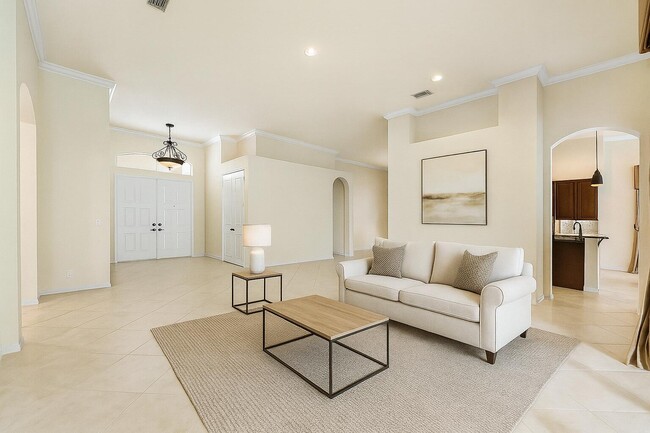 Photo - 195 Sedona Way