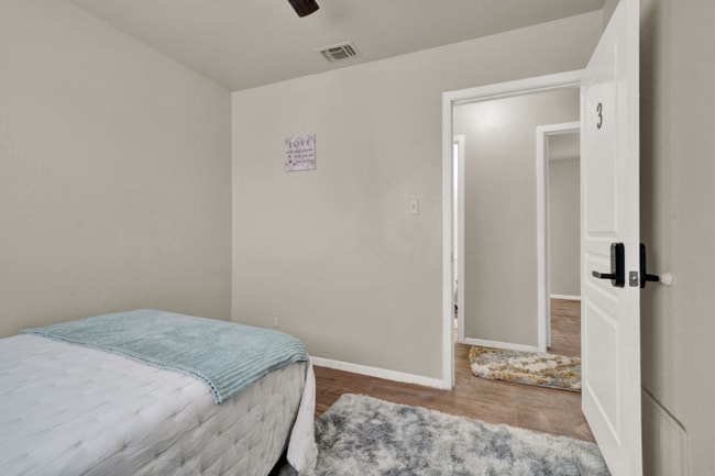 Photo - 313 Deborah Dr