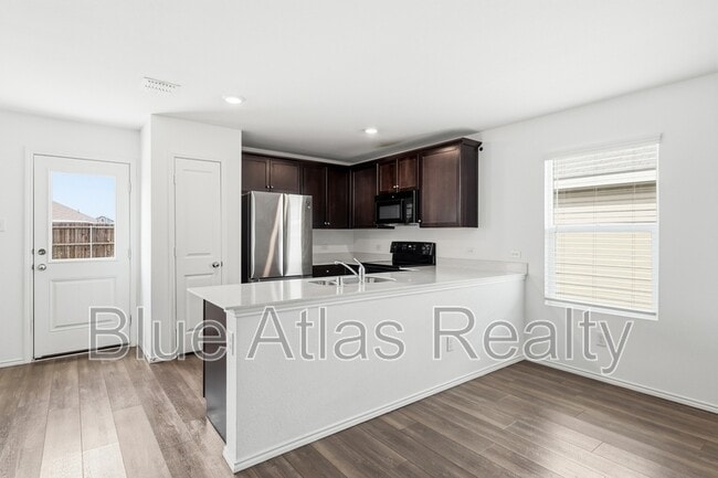 Photo - 510 Olmstead Dr