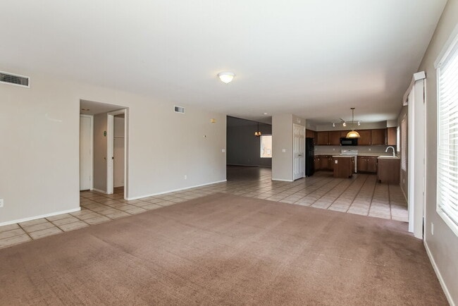 Photo - 16186 N 158th Dr