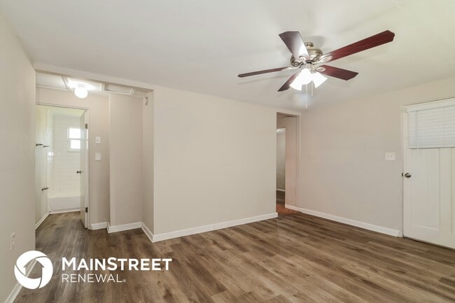 Photo - 806 W Arizona Ave