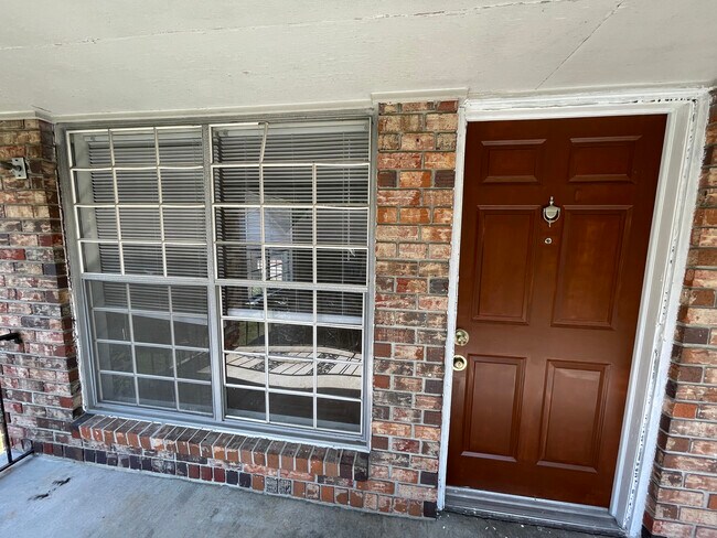 Apt 13-C, Waterford Place Apartments, 2205 Southside Blvd, Pt Royal, SC 29935 - 2205 Southside Blvd