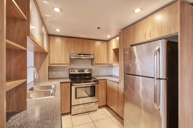 Photo - 2700 Rufus Rockhead Unit 108