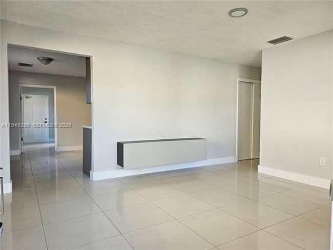 Photo - 7416 SW 21st St