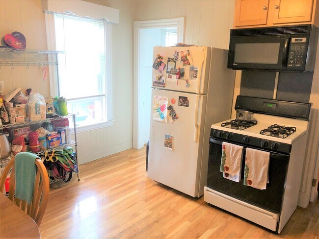 Photo - 2 Ibbetson St Unit 2