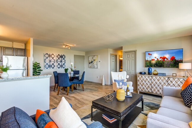 Photo - The Square at 511 Apartments