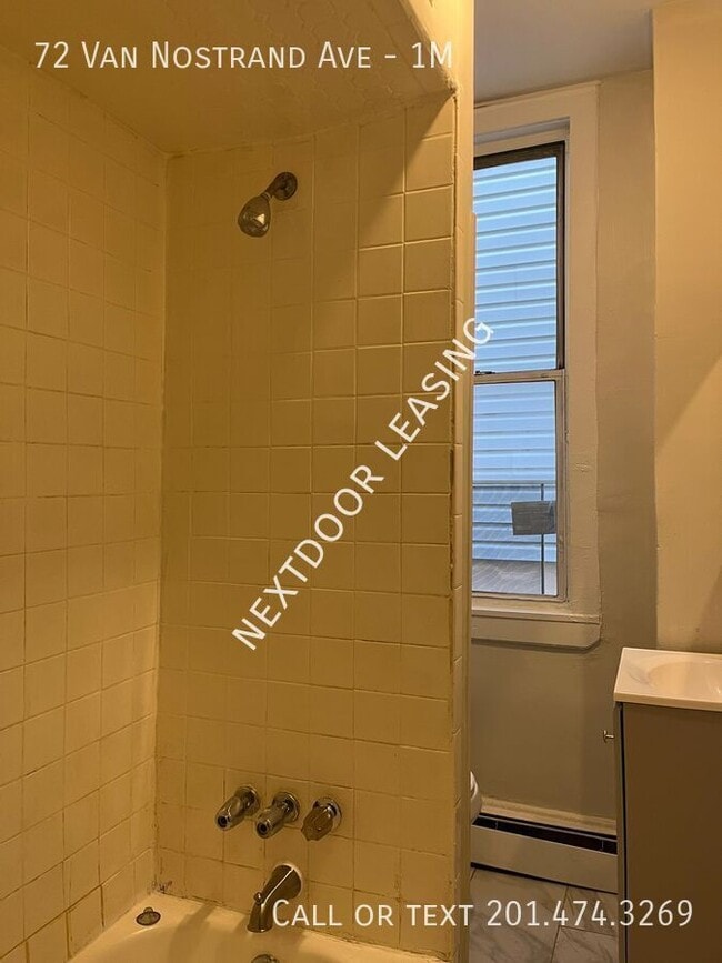 Photo - 72 Van Nostrand Ave Unit 1M