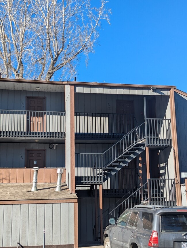 Photo - 1565 NW Wall St