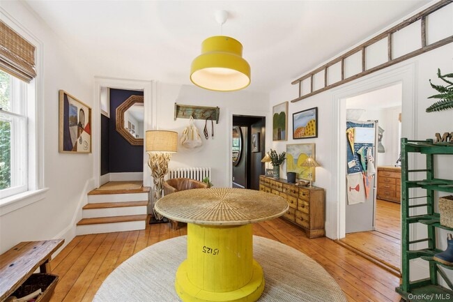 Photo - 1394 Ridge Rd
