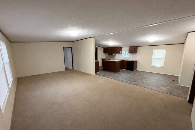 Photo - 105 Campbell Dr