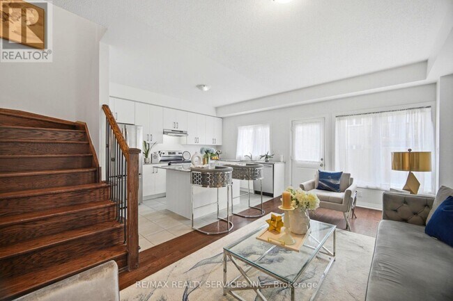 Photo - 6 Landsborough St