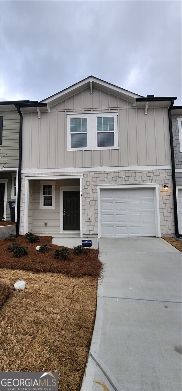 Photo - 303 Hynes Dr Townhome