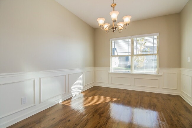 Photo - 8005 Lakota Ct