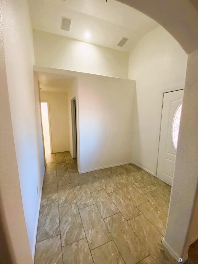 Photo - 1422 Andrea Ave