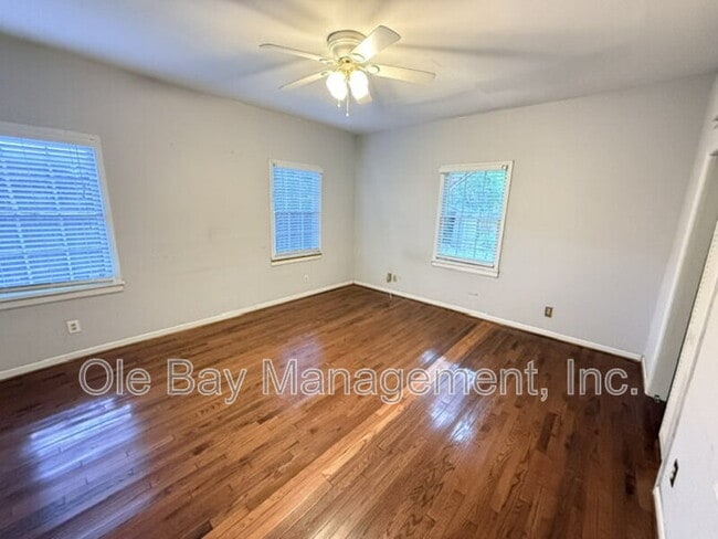 Photo - 257 S Fulton St