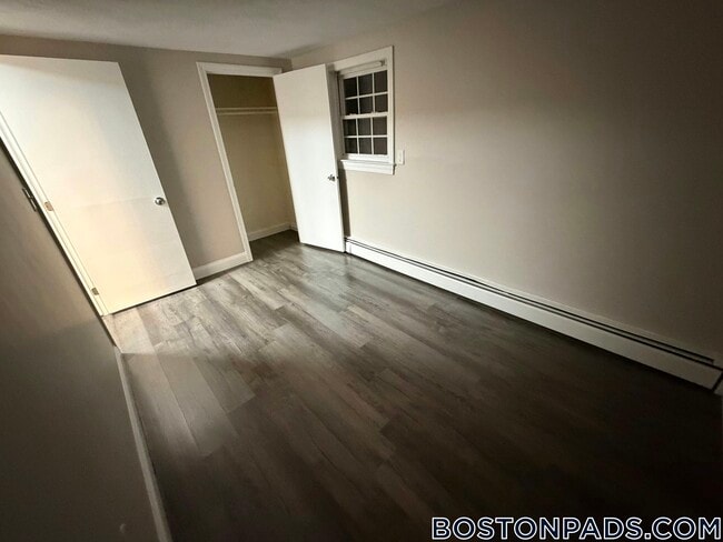 Photo - 887 Varnum Ave Unit 1