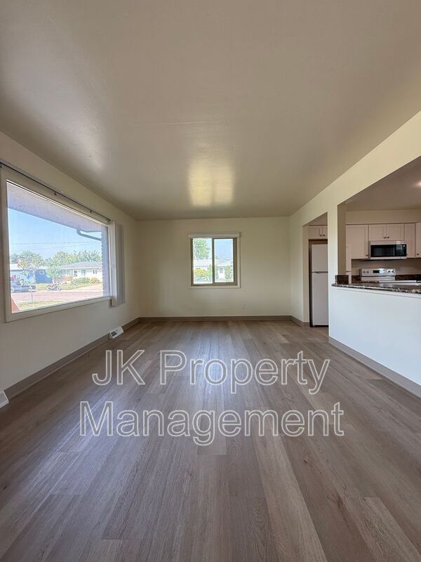 Photo - 236 21st Ave NW Rental