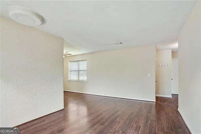 Photo - 76 Sandalwood Cir