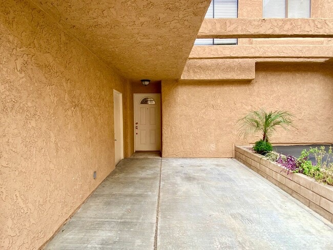 Photo - Charming 3-bedroom 2.5-bathroom Agoura Hil...