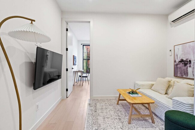 311 Eckford St Unit SI ID1376594P