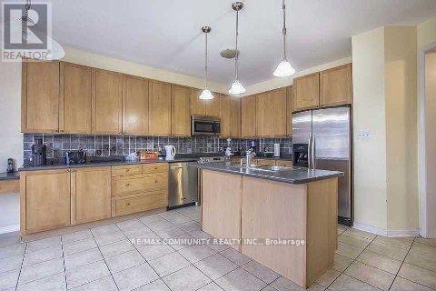Photo - 11 Horsetail St