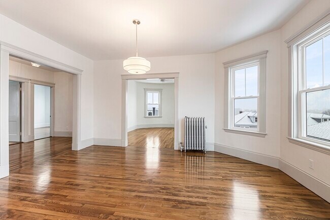 Photo - 41 Westmoreland St Unit 3