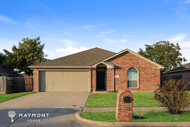 Building Photo - 1213 Crooked Creek Ct