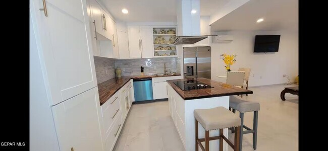 Photo - 5405 Montoya Dr