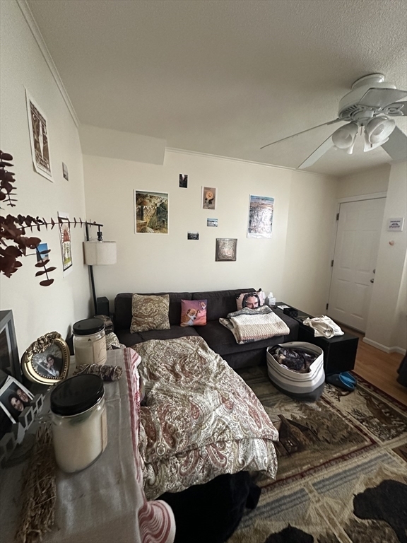 Building Photo - 60 Walden St Unit 1A Rental