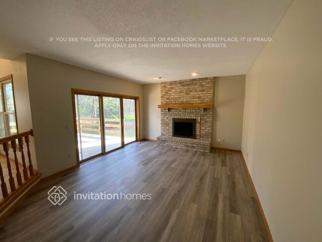 Photo - 14371 Raven St NW