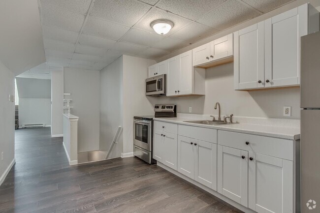 Building Photo - 441 N Potomac St Rental