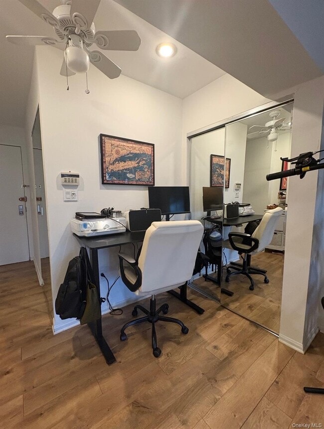 Photo - 55 Monroe Blvd Unit 2S