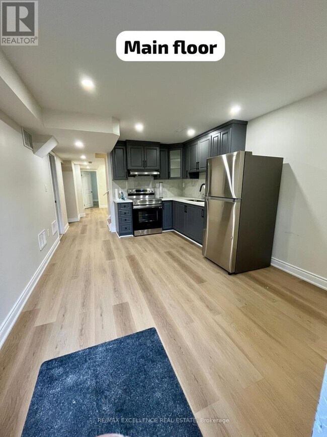 Photo - 27 Bachelor St