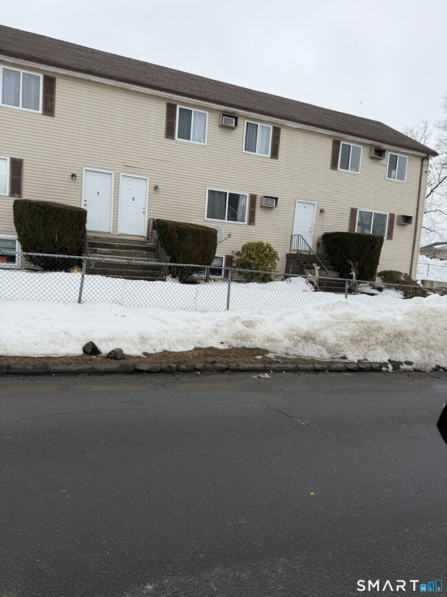 Building Photo - 4 Merrimac St Unit 3