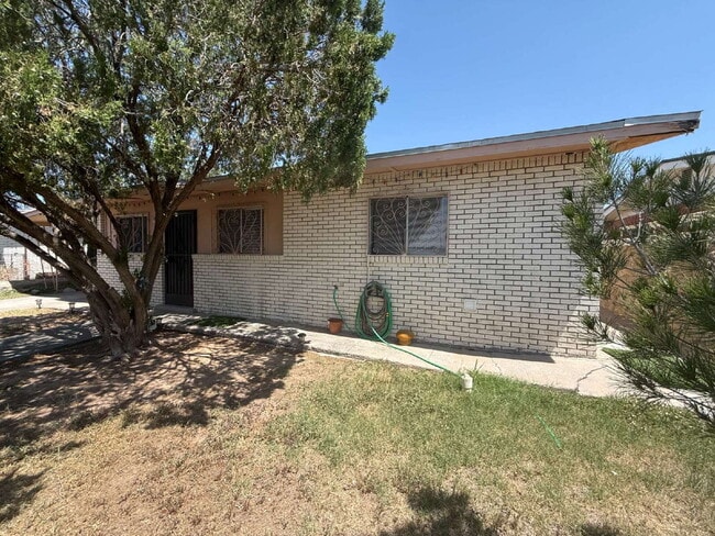 Photo - 7289 Mimosa Ave