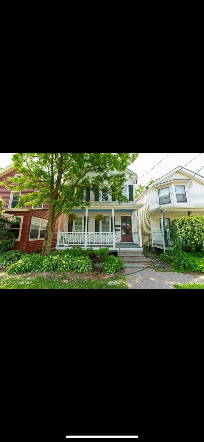 Building Photo - 1834 Highland Ave