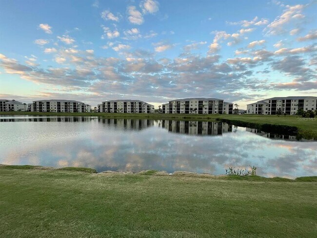 Photo - 17724 Gawthrop Dr Unit 204