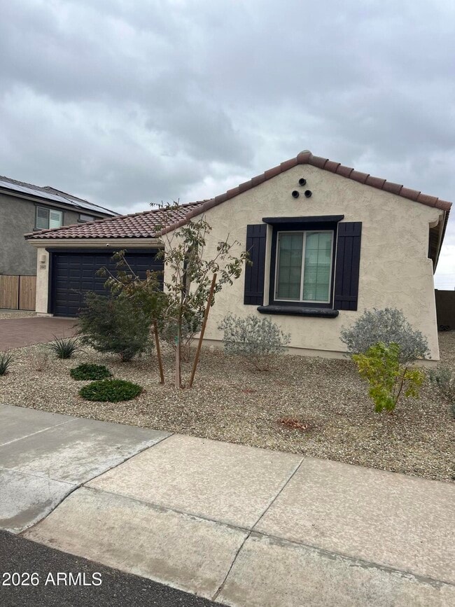 Photo - 24647 W Watkins St