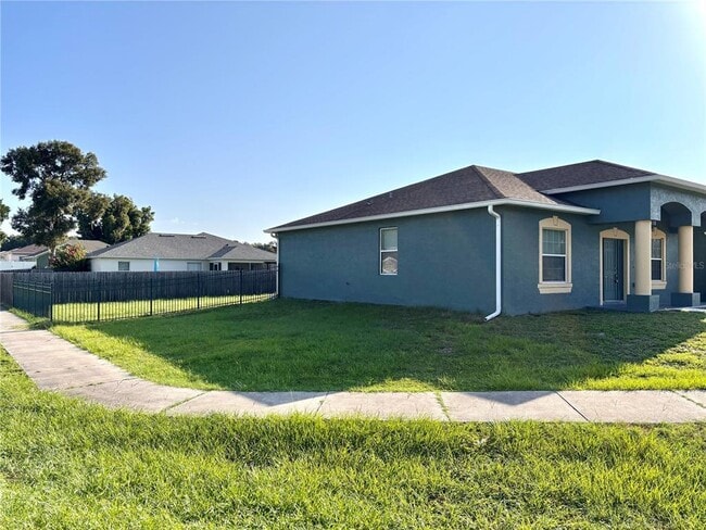 Photo - 3007 NE 24th Pl