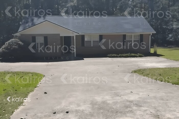 Photo - 370 Big Oak Cir